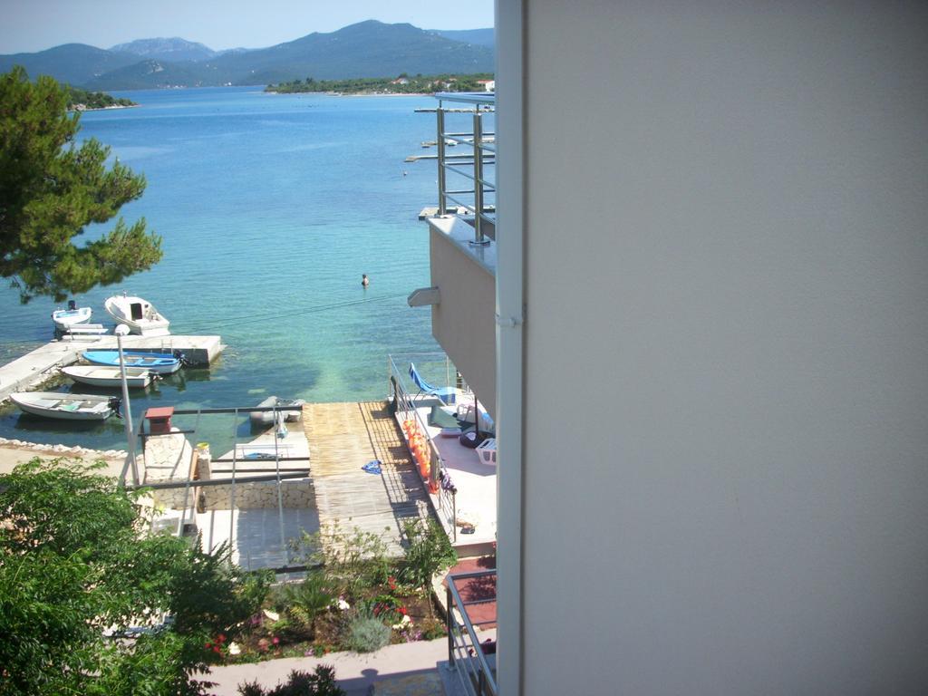 Apartments Kala Janjina エクステリア 写真